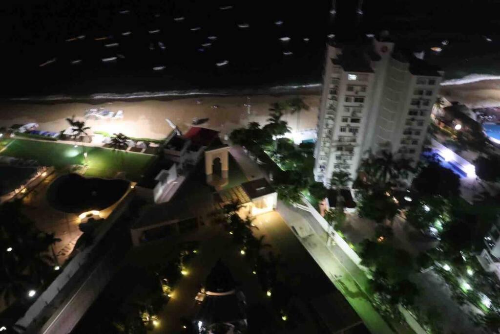 Departamento Frente A La Bahia Appartement Acapulco Buitenkant foto